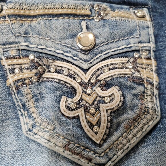 Rock Revival Yandel Mid Rise Crop Straight Distressed Denim Jeans Women Size 26 - Picture 3 of 10